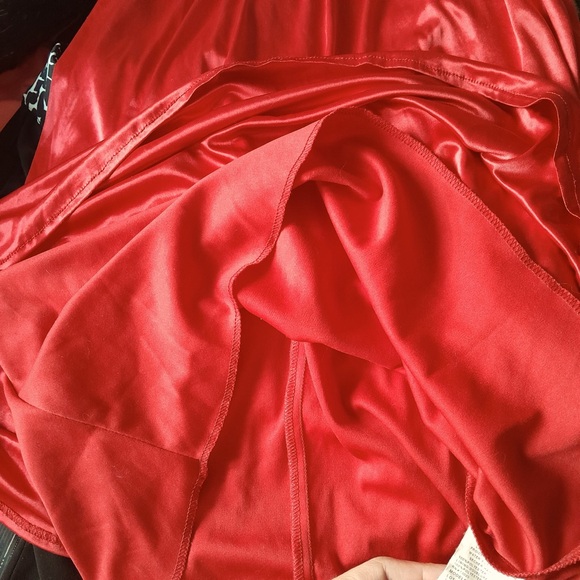 Red dress XS - Picture 6 of 7